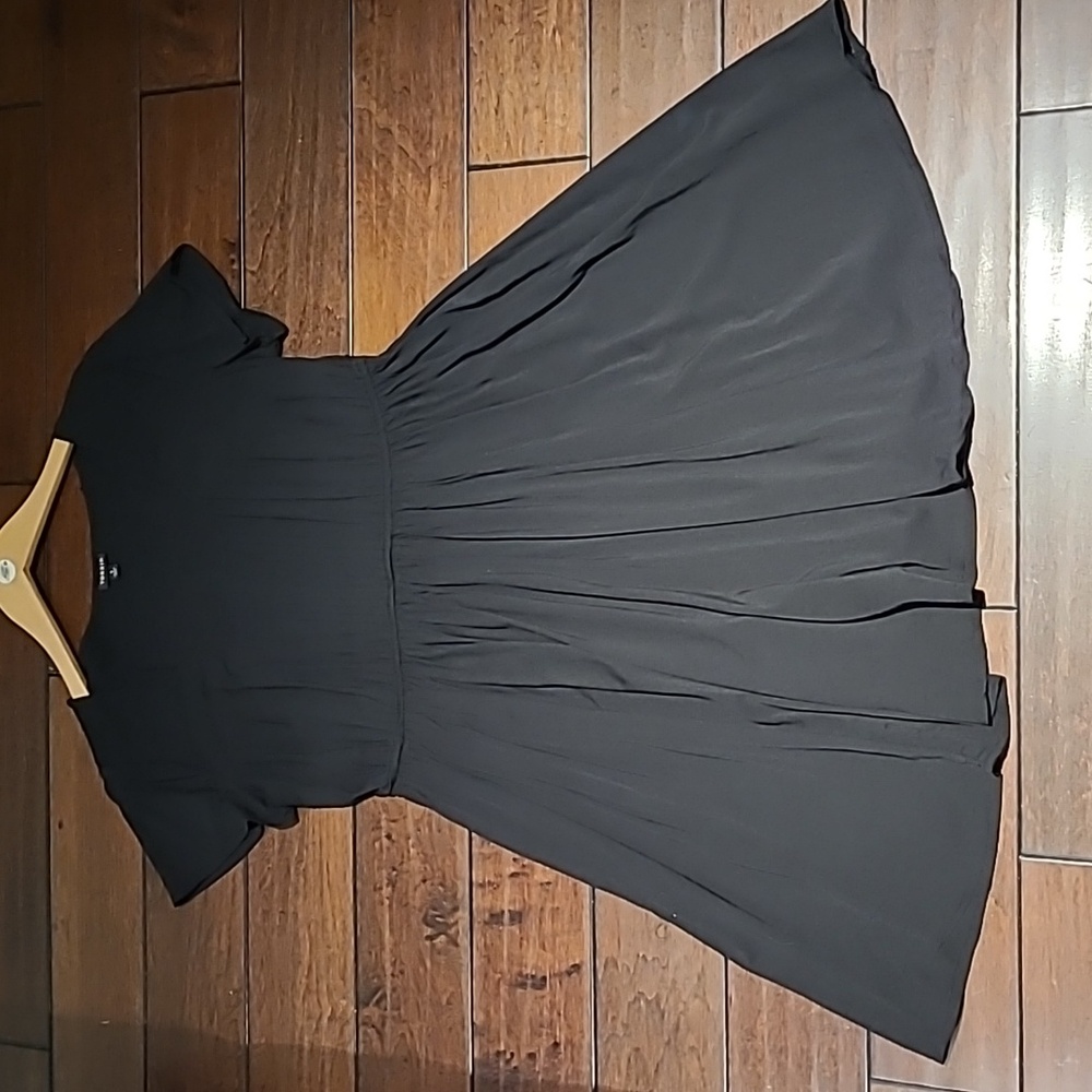 Torrid Short Sleeved Black Dress